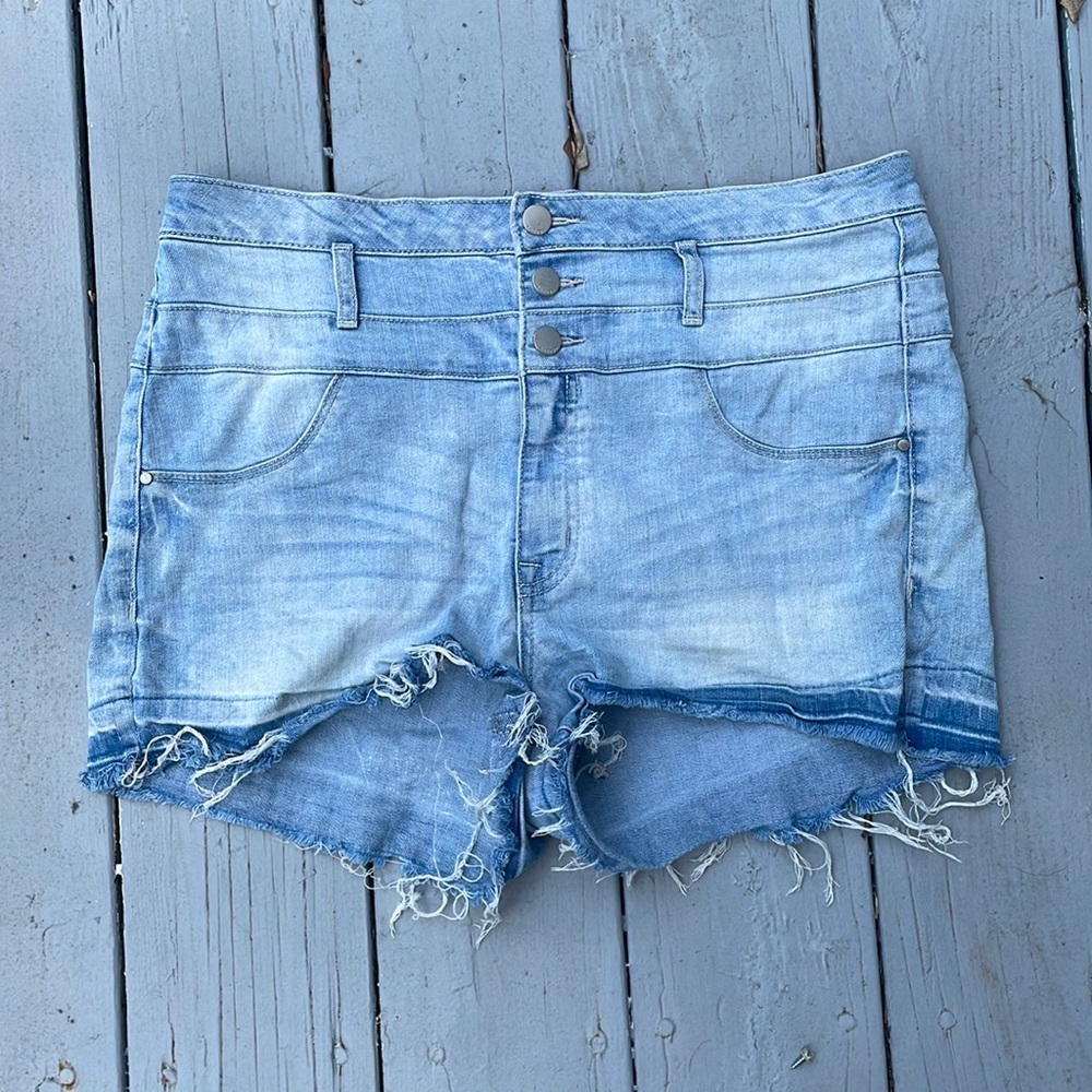 light blue jean shorts, high waisted, lightly worn, no damage